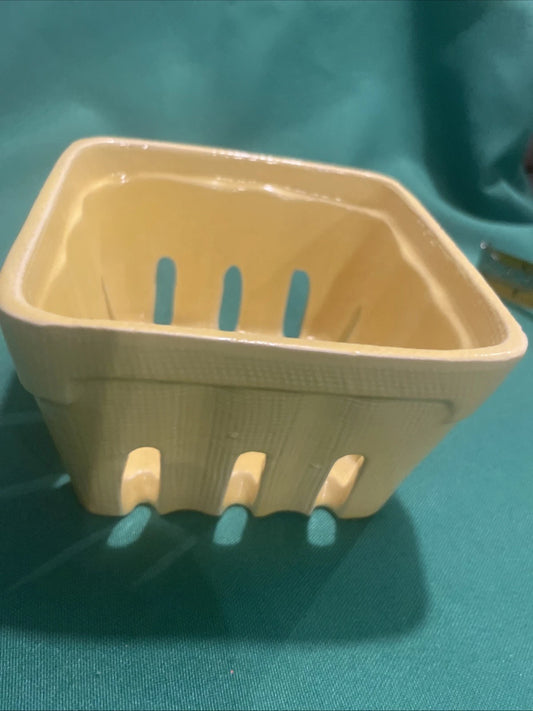Ceramic Yellow  Color  Berry Basket Fruit Bowl  New (Set of 6)